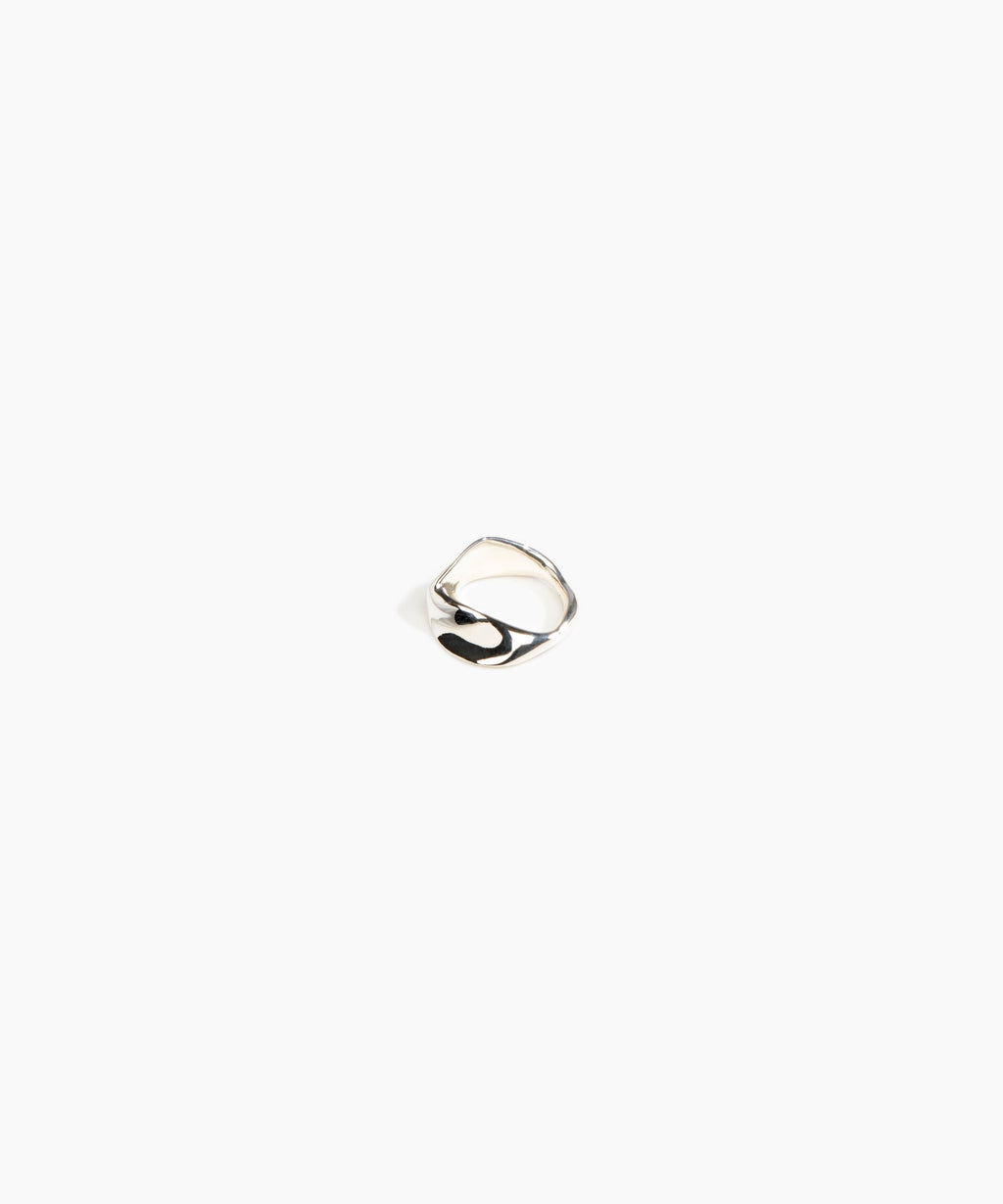 Liquid Twist Ring