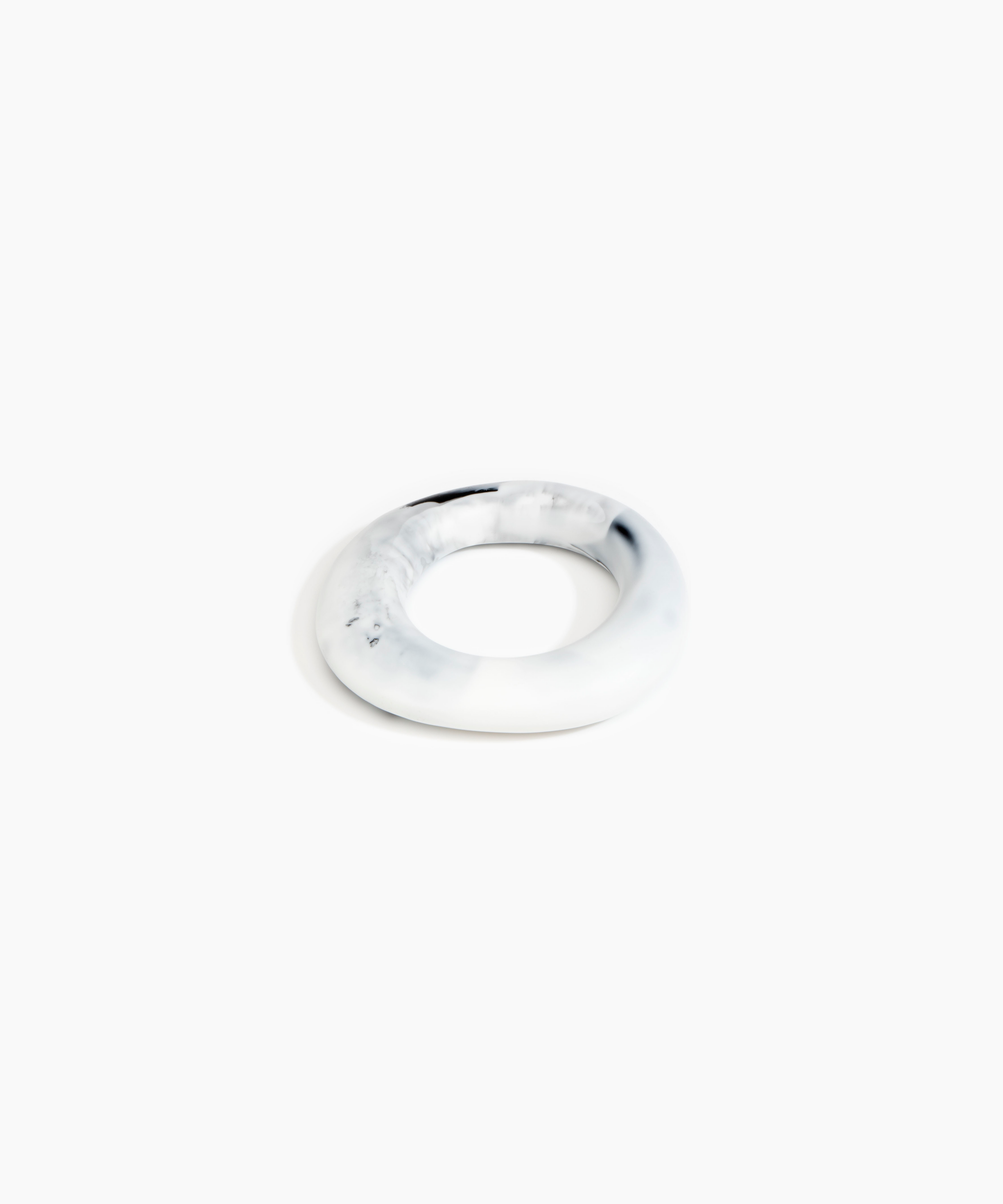 Medium Drift Bangle
