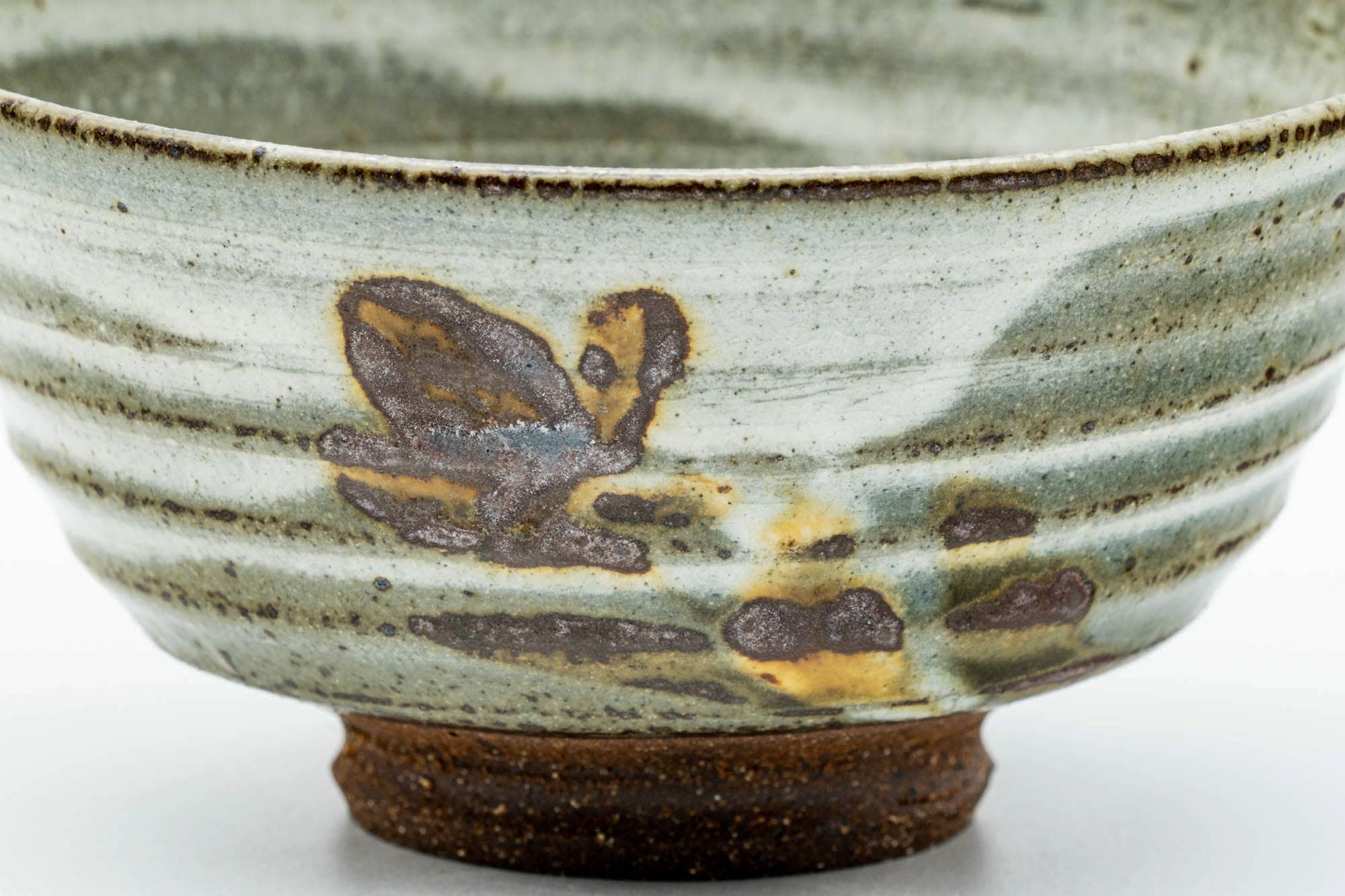 Japanese Matcha Bowl - Floral Grey White Drip-Glazed Spiraling Chawan - 150ml