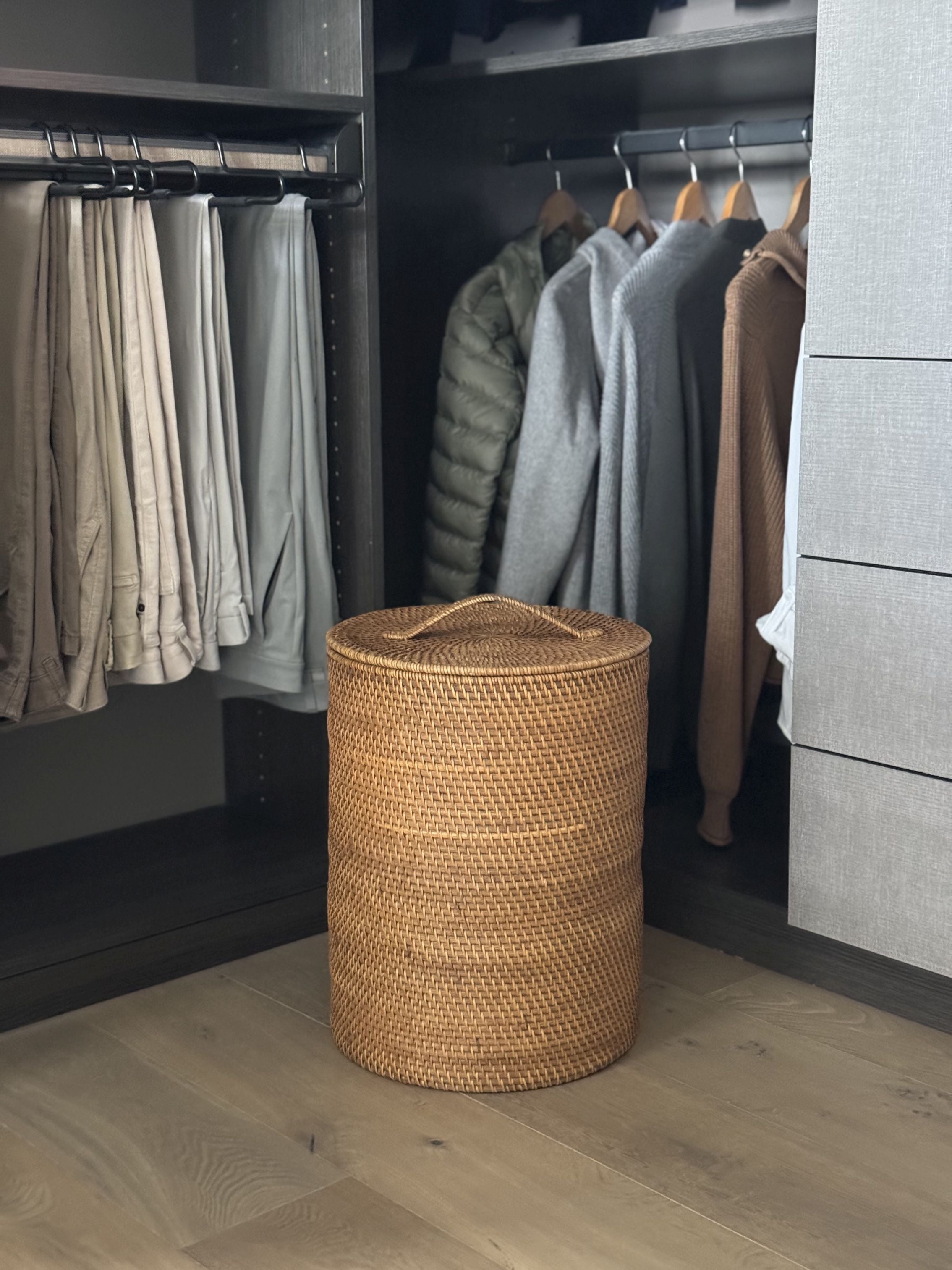 Loma Round Rattan Hamper with Liner, Small Apartment Size