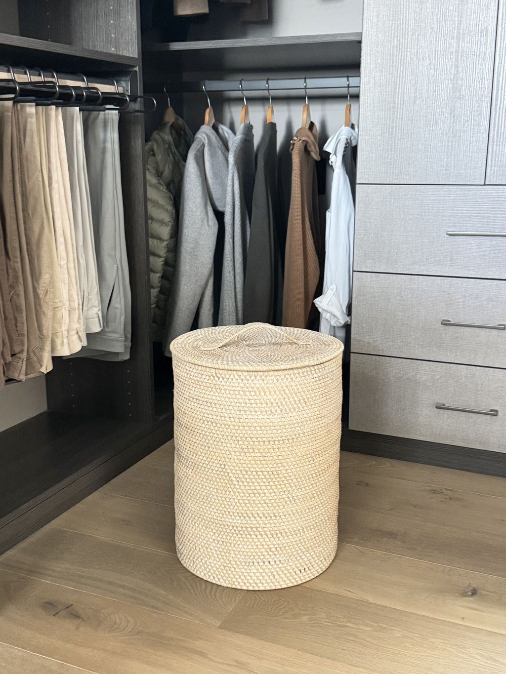 Loma Round Rattan Hamper with Liner, Small Apartment Size