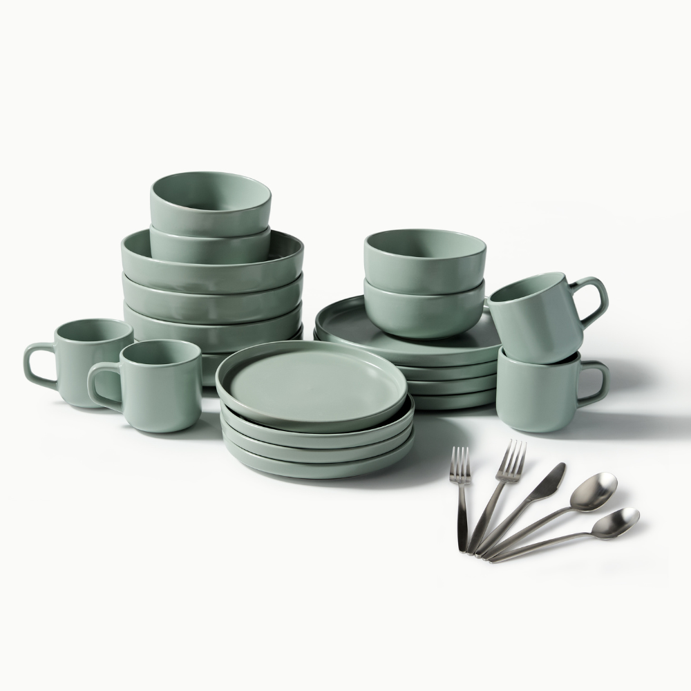 Dinnerware Set