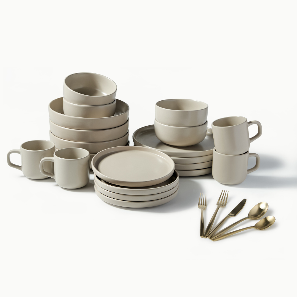 Dinnerware Set