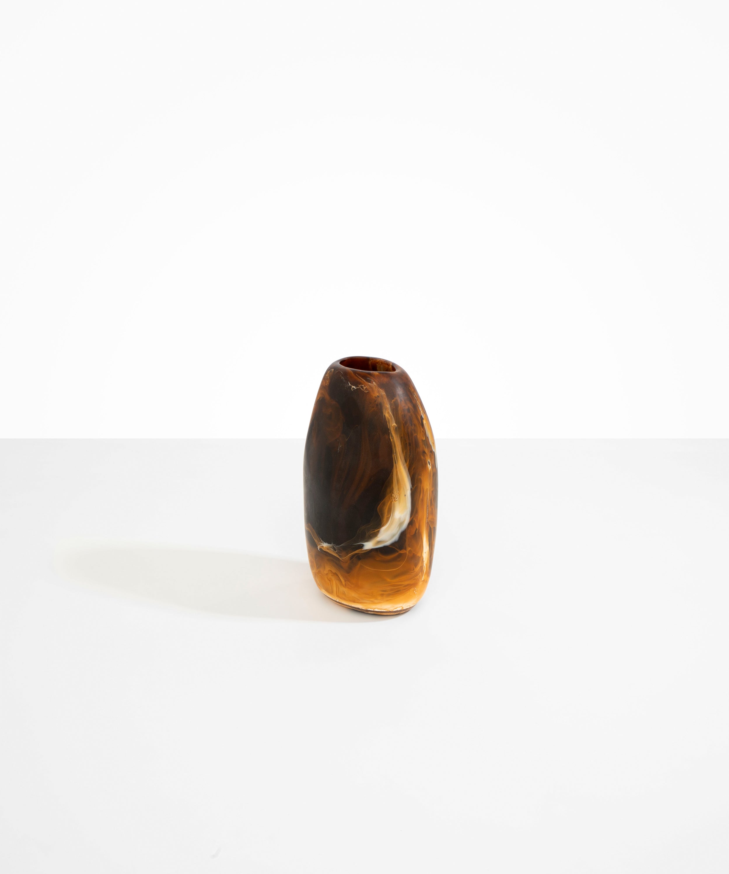 Medium Pebble Vase