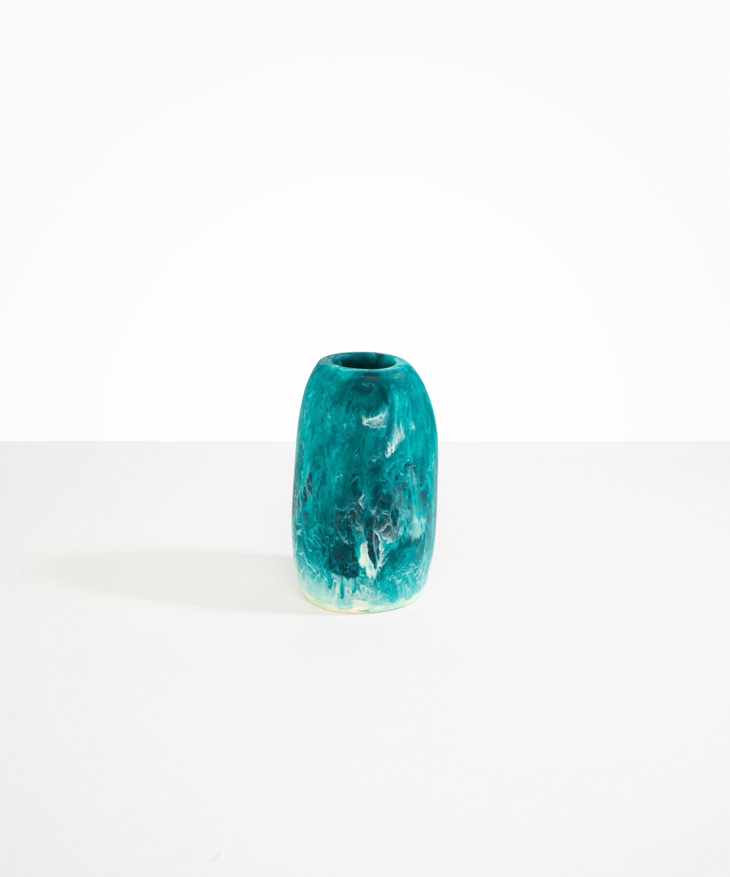 Medium Pebble Vase