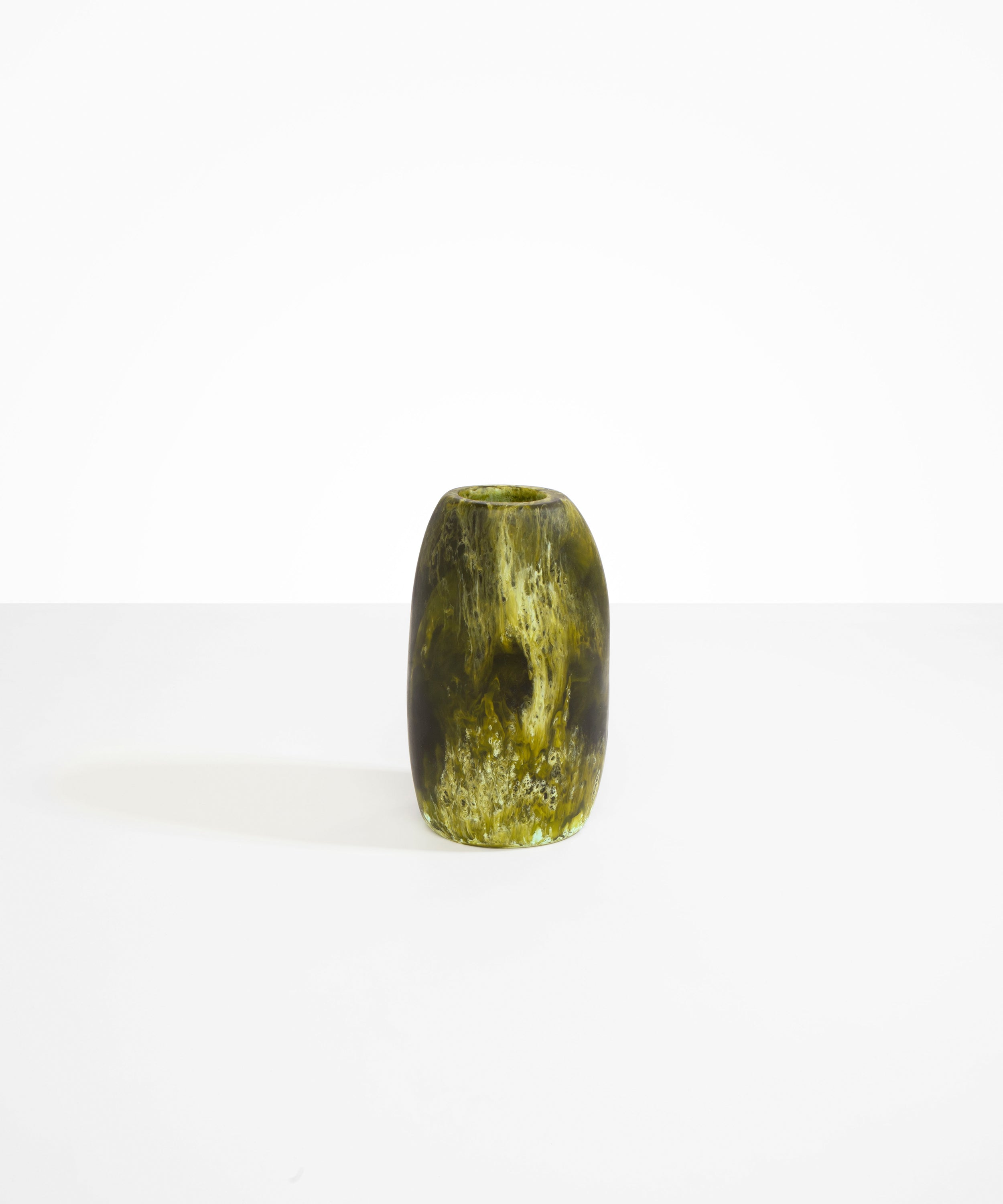 Medium Pebble Vase