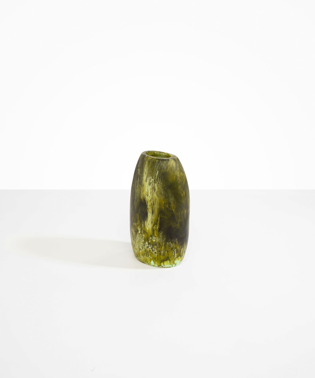 Medium Pebble Vase
