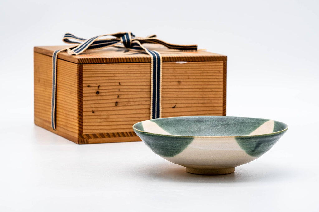 Japanese Matcha Bowl - Abstract Green Summer Chawan - 100ml