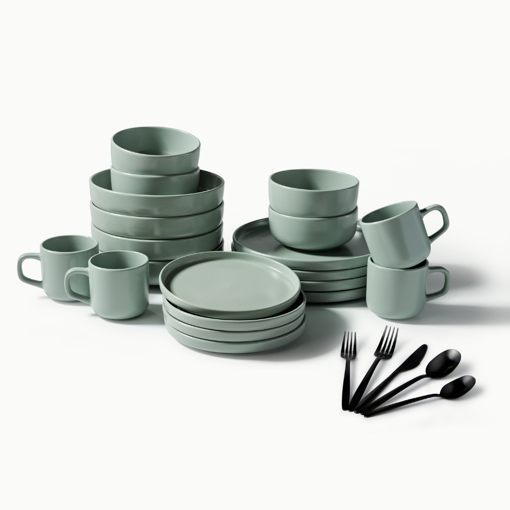 Dinnerware Set