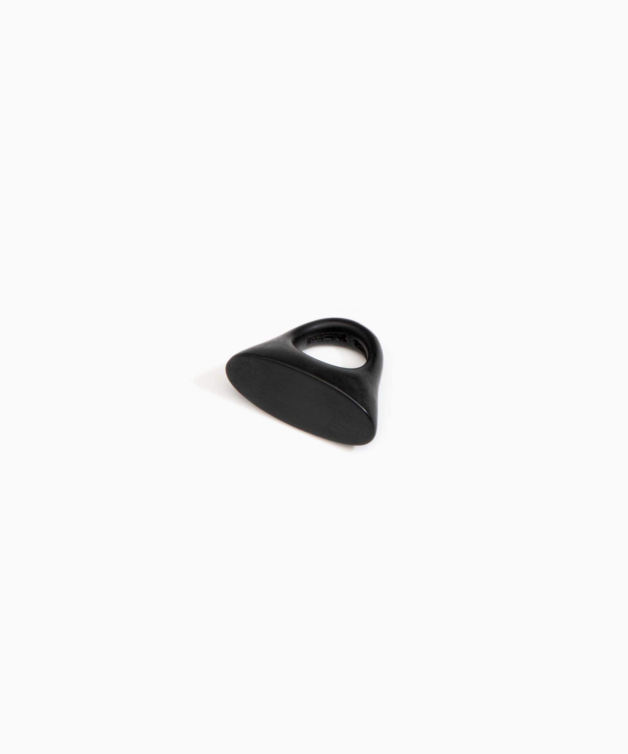 Shield Ring