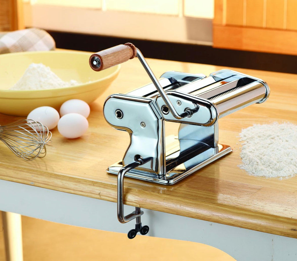 Pasta Machine with Double Pasta Cutter