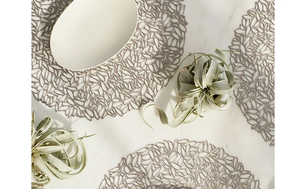 Chilewich Petal Round Placemat - Champagne