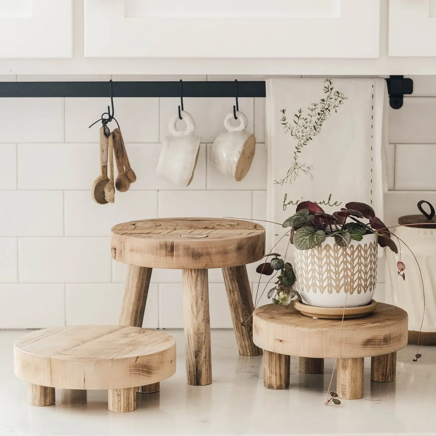 Wood Riser Stand