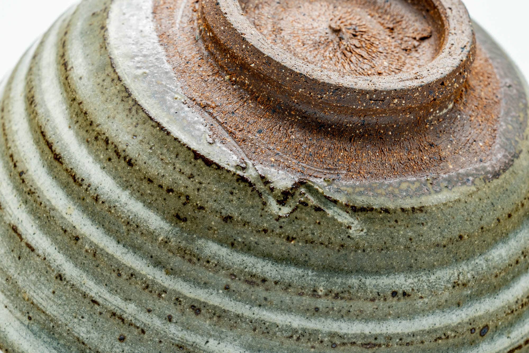 Japanese Matcha Bowl - Floral Grey White Drip-Glazed Spiraling Chawan - 150ml