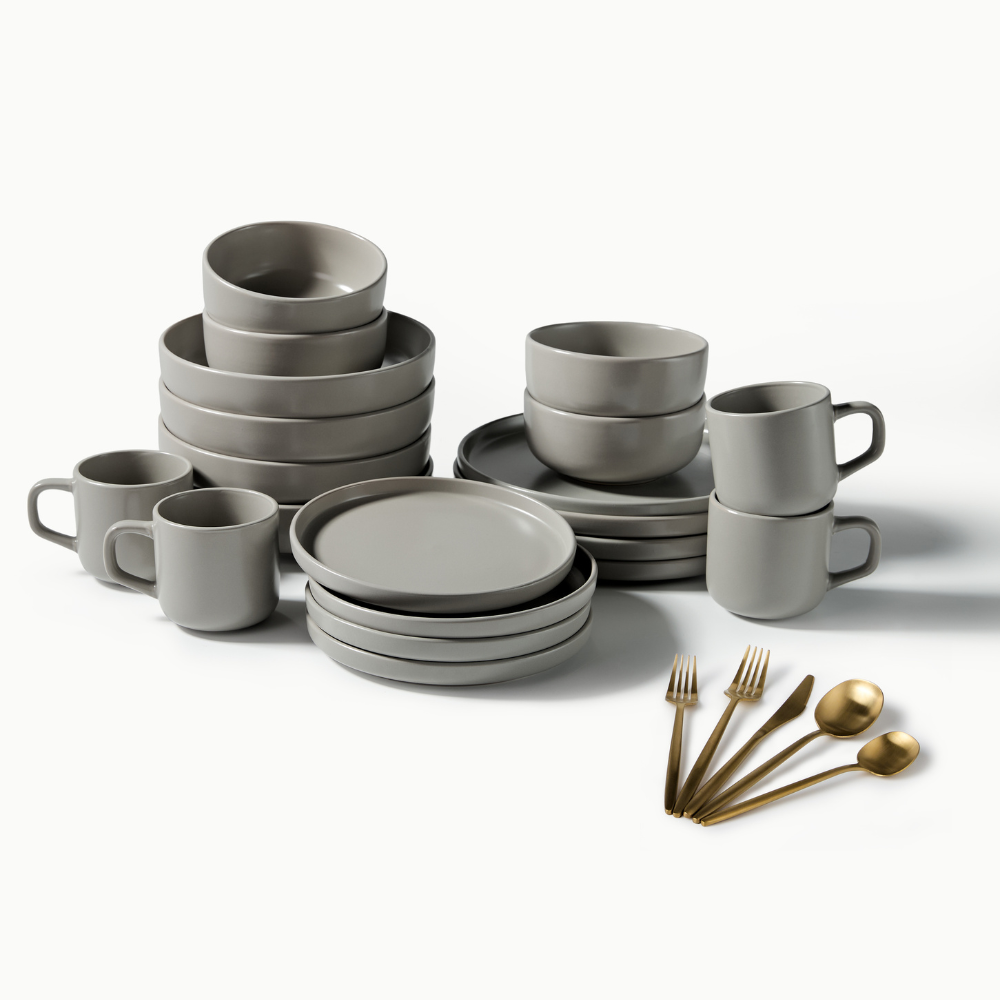 Dinnerware Set