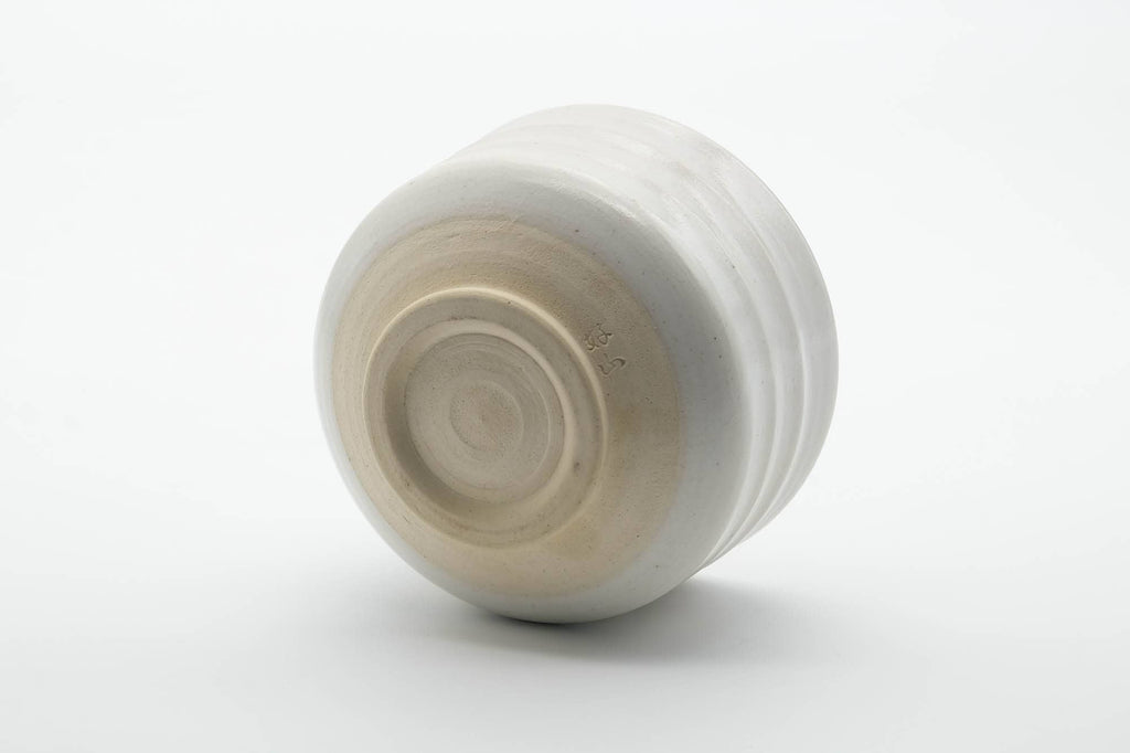 Japanese Matcha Bowl - Hantsutsu-gata White Glazed Chawan - 500ml