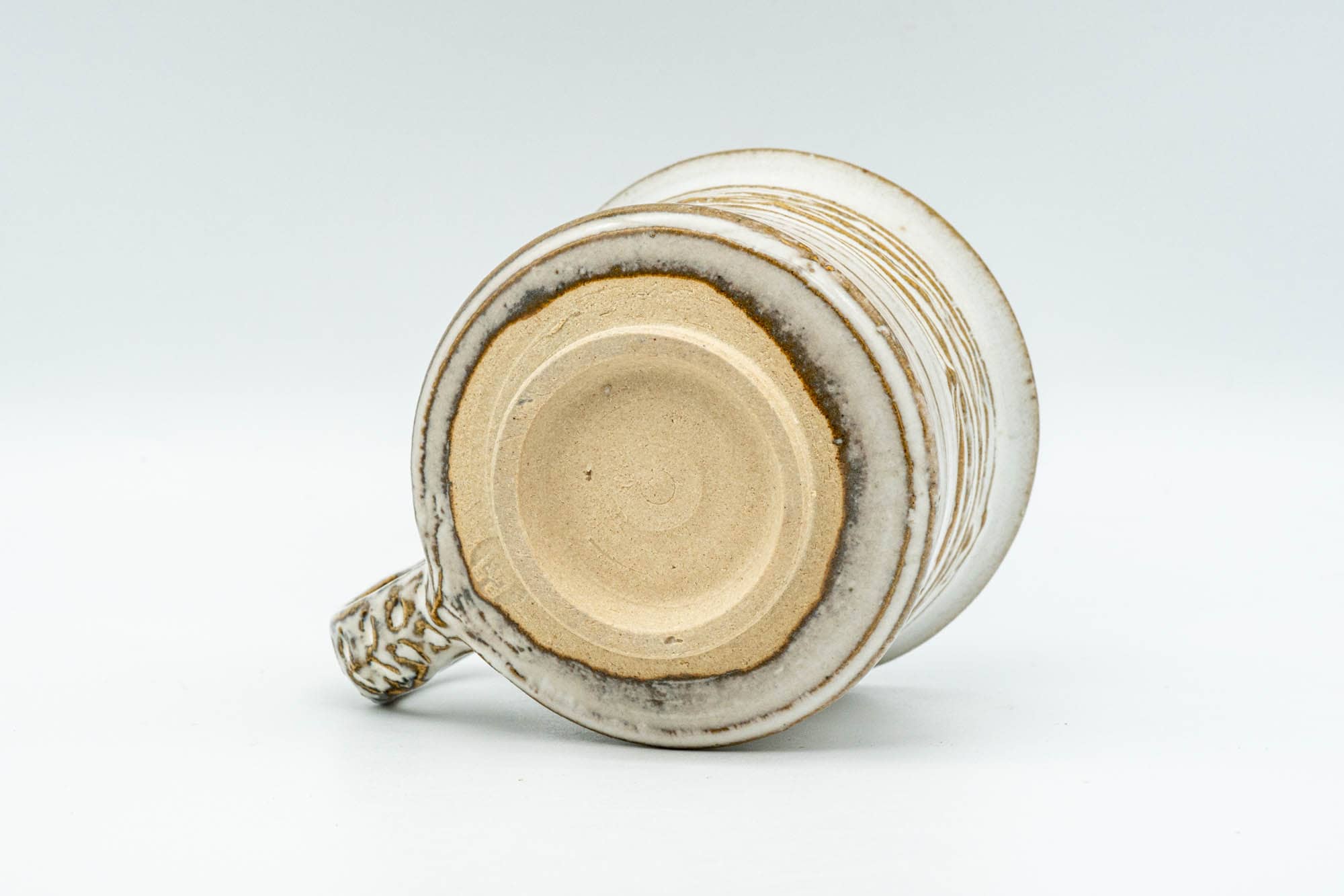 Japanese Teacup - Carved Exterior White Glazed Rear-Handled Ushirode Yunomi - 110ml