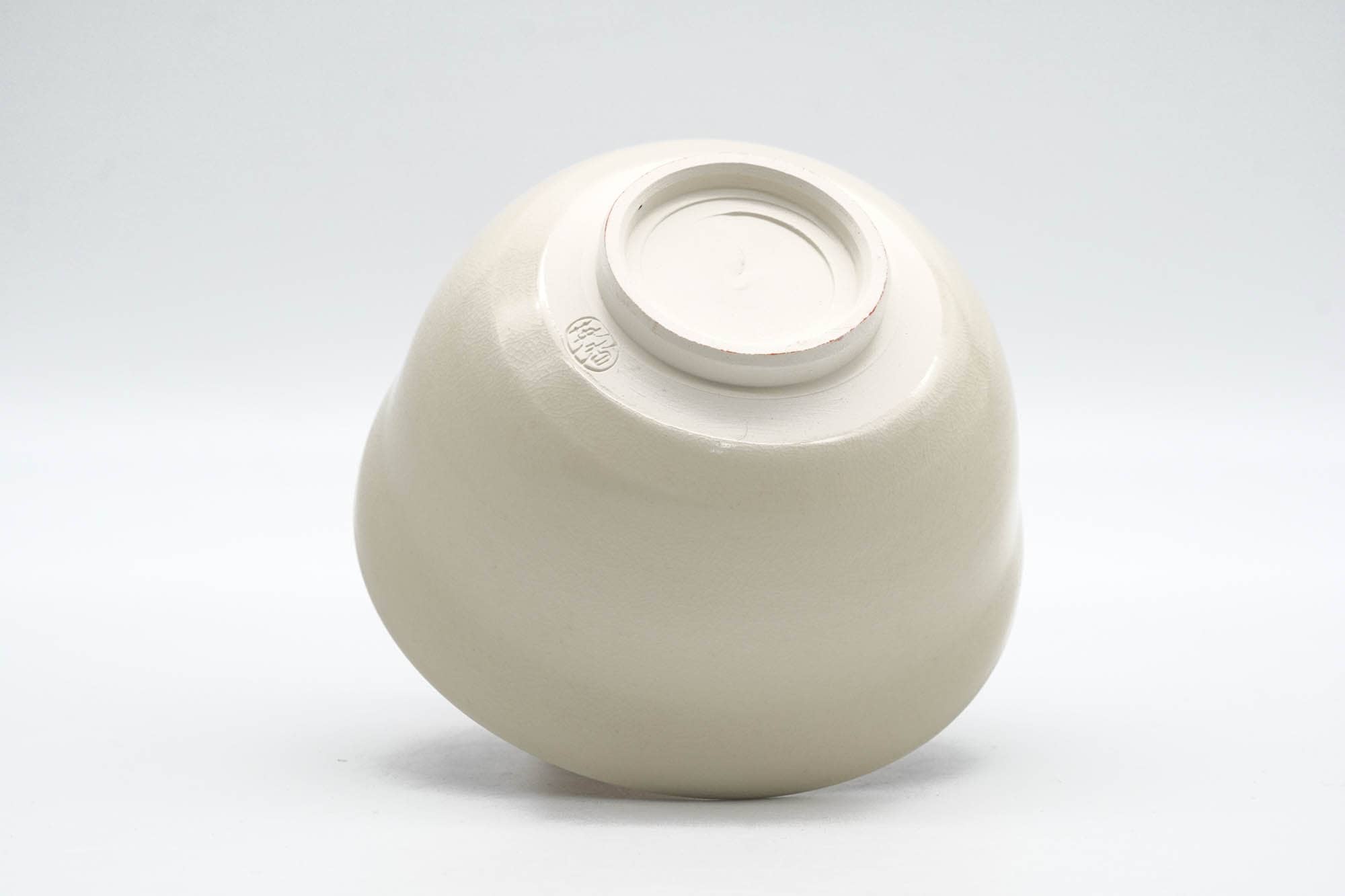 Japanese Matcha Bowl - Beige Glazed Landscape Decorated Kyo-yaki Chawan - 300ml