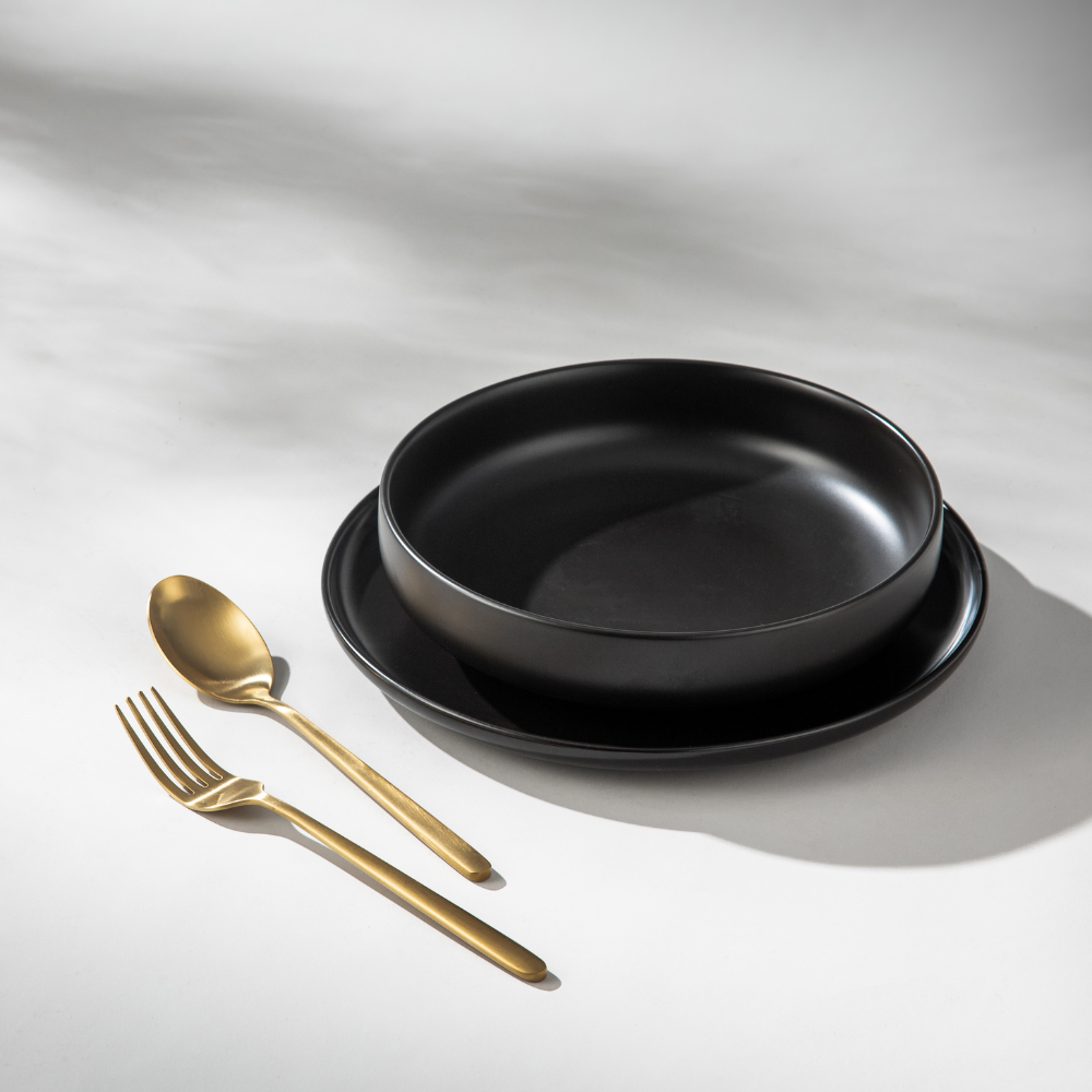 Dinnerware Set