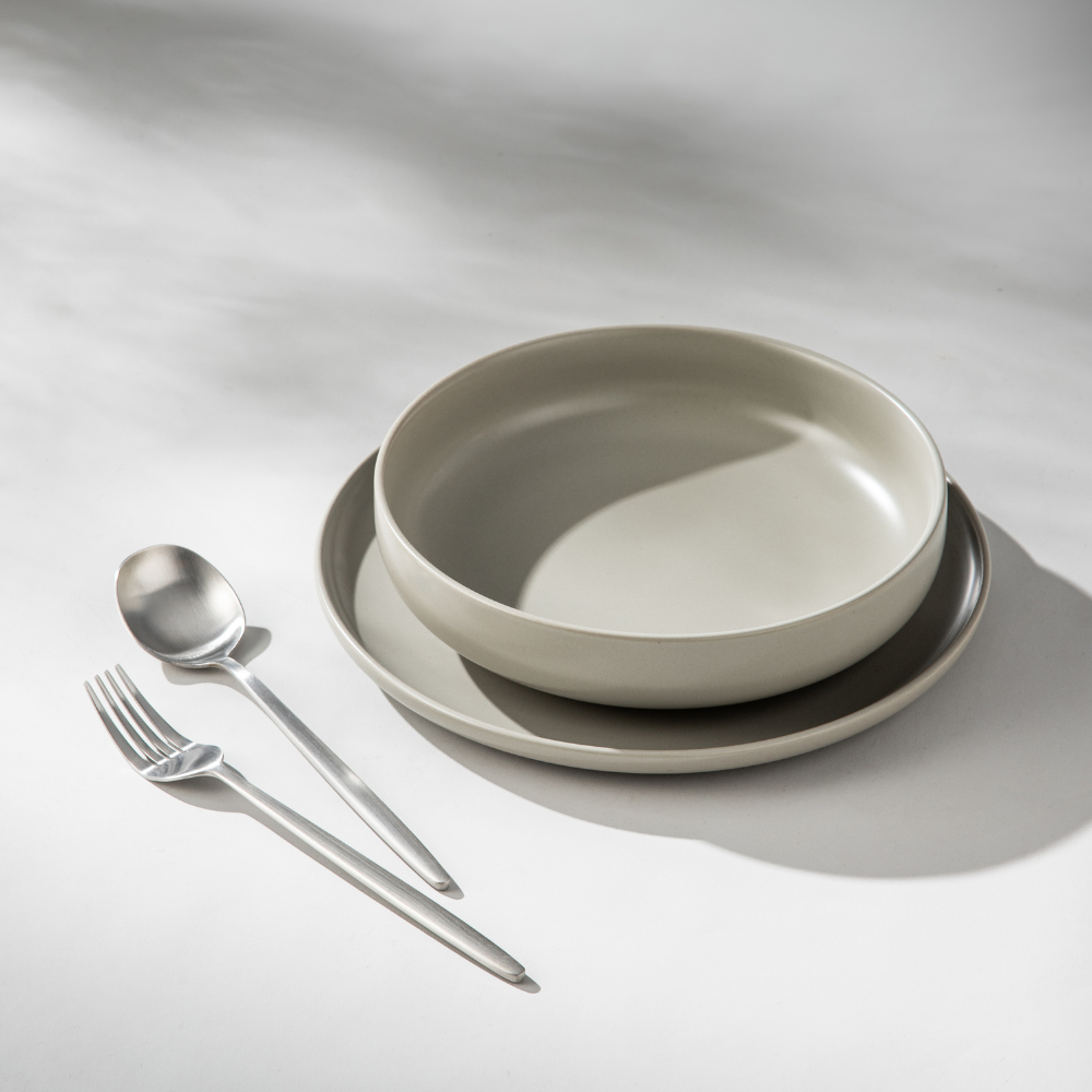 Dinnerware Set