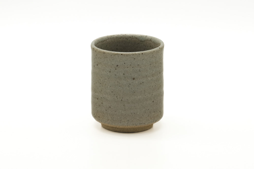 Japanese Teacup - Grey Grapevine Yunomi - 185ml