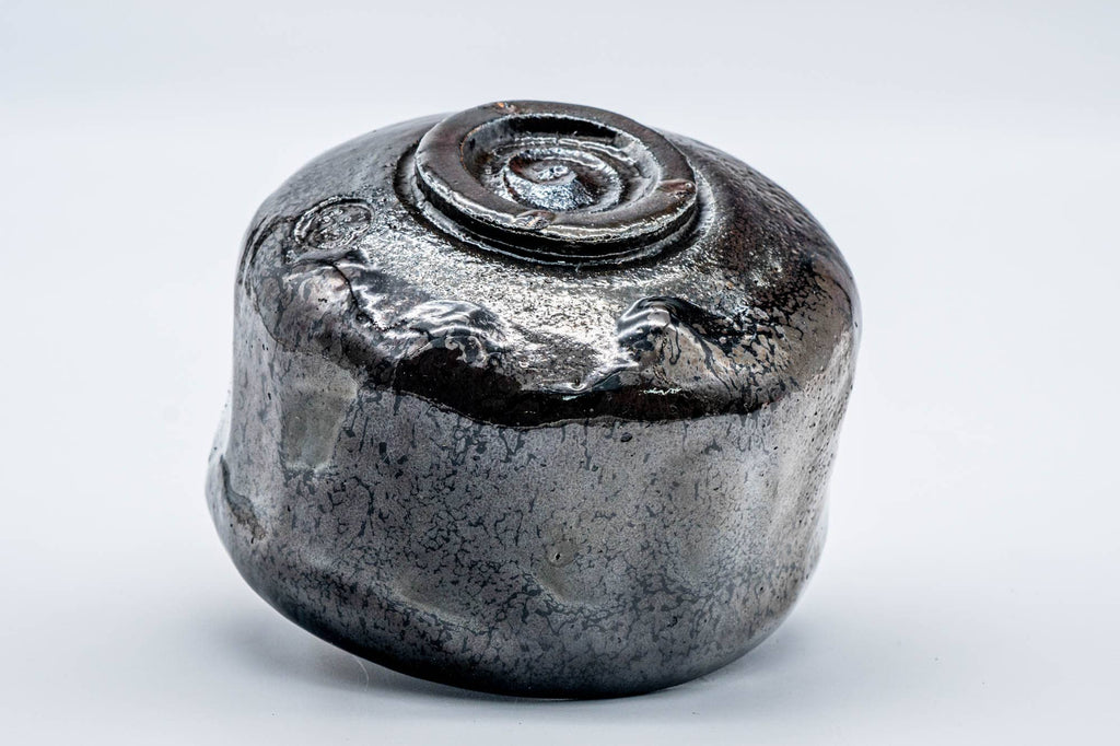 Japanese Matcha Bowl - 手 Classic Black Faceted Kuro-Raku Chawan - 300ml