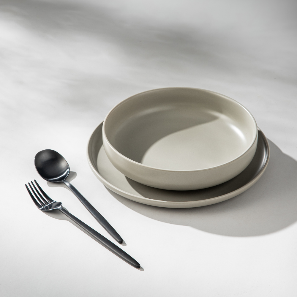 Dinnerware Set