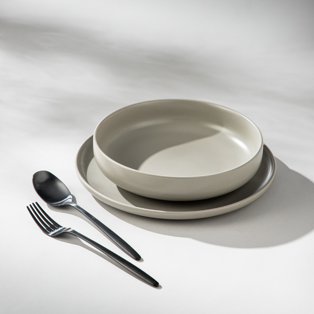 Dinnerware Set