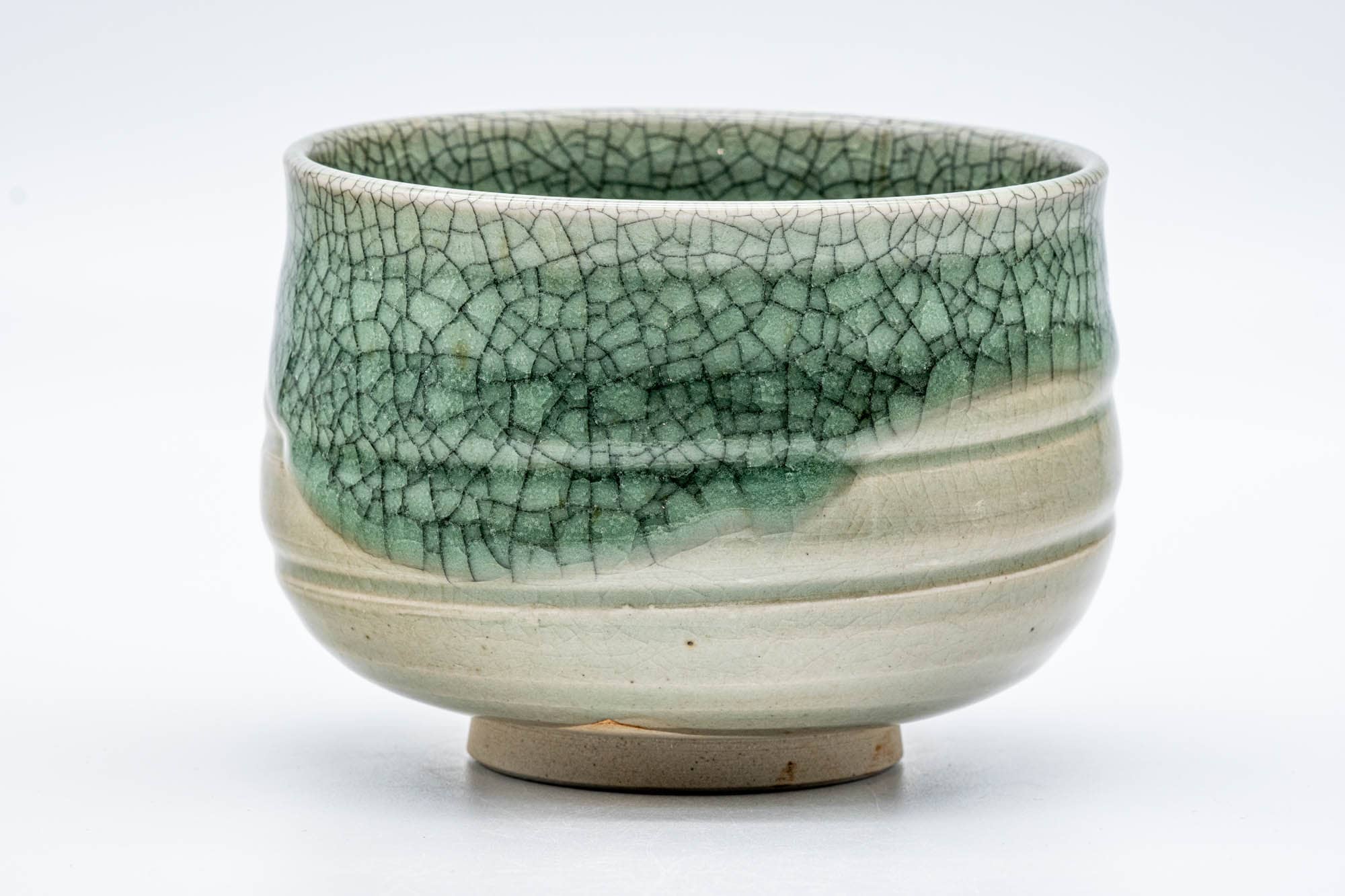 Japanese Matcha Bowl - 志隆窯 Shiryū Kiln - Crazed Celadon Glazed Obori Soma-yaki Chawan - 500ml