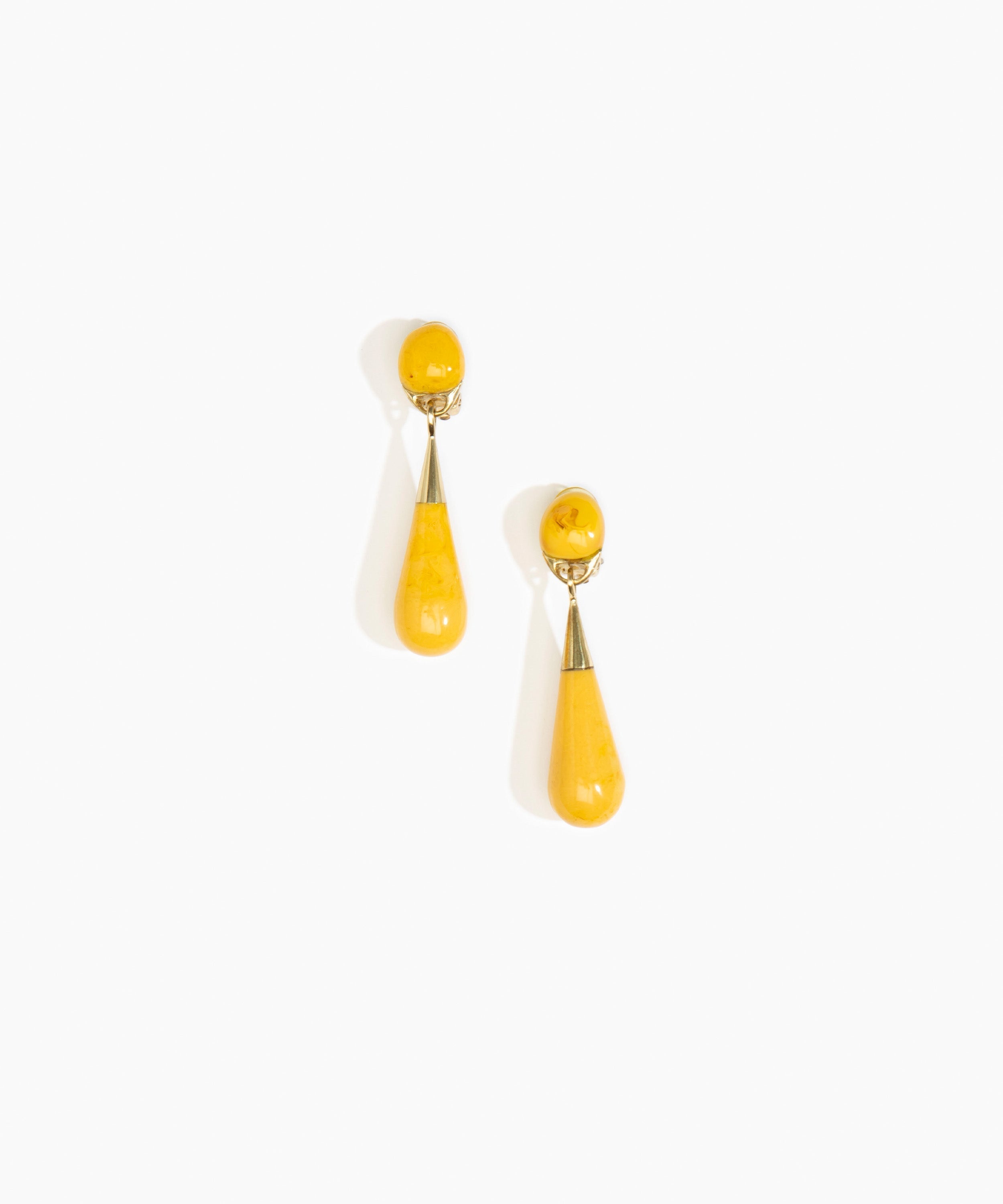 Medium Dew Drop Earrings
