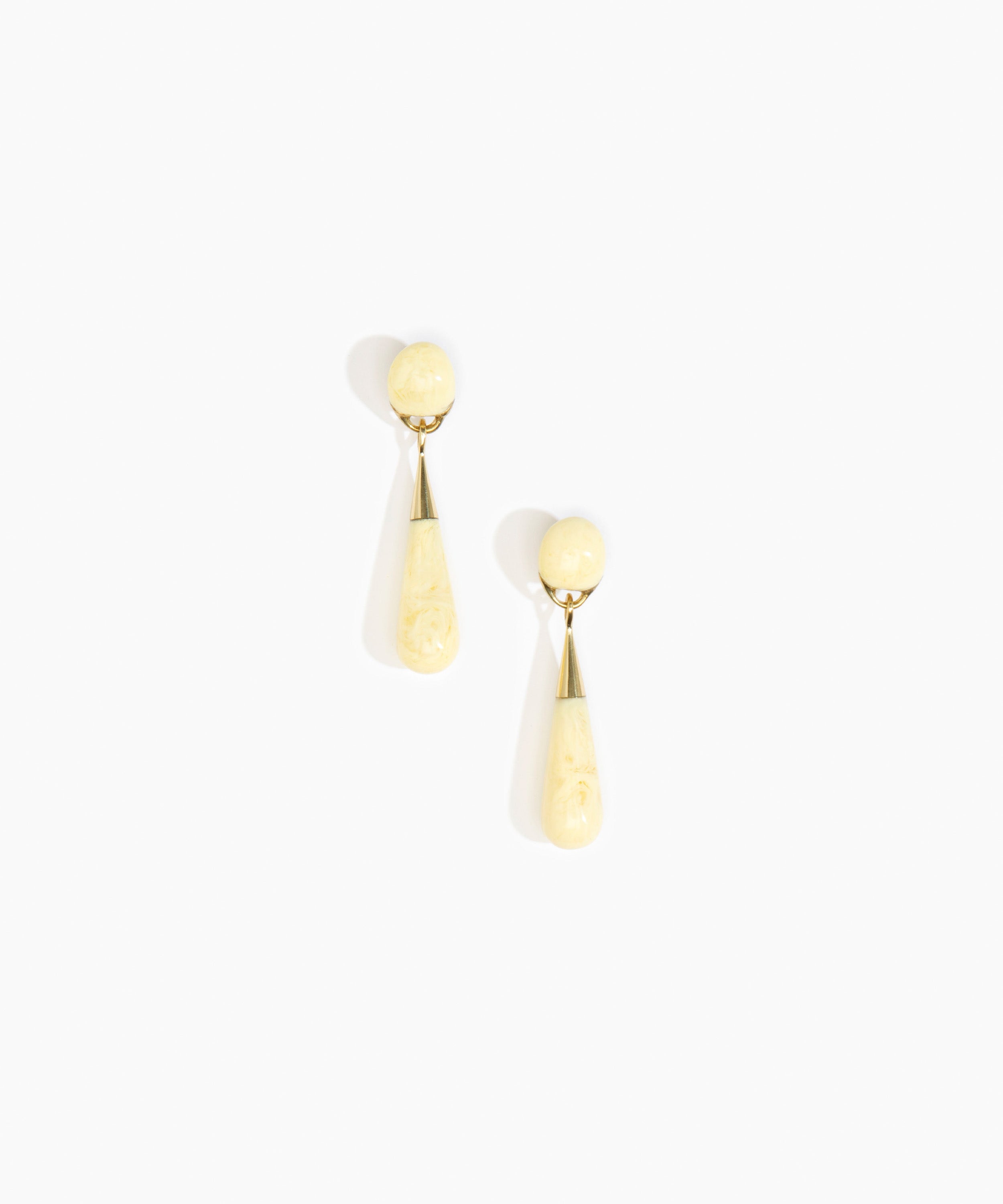 Medium Dew Drop Earrings