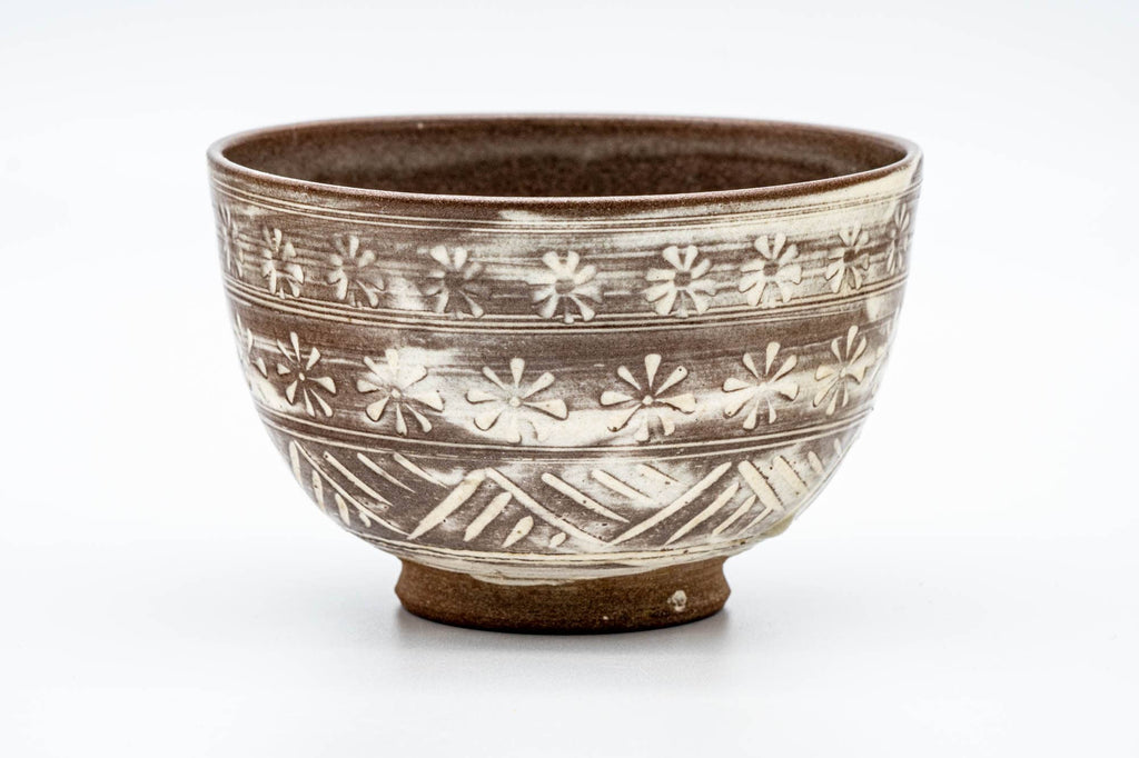 Japanese Matcha Bowl - Brown Chrysanthemum-stamped Mishima Wan-nari Chawan - 425ml