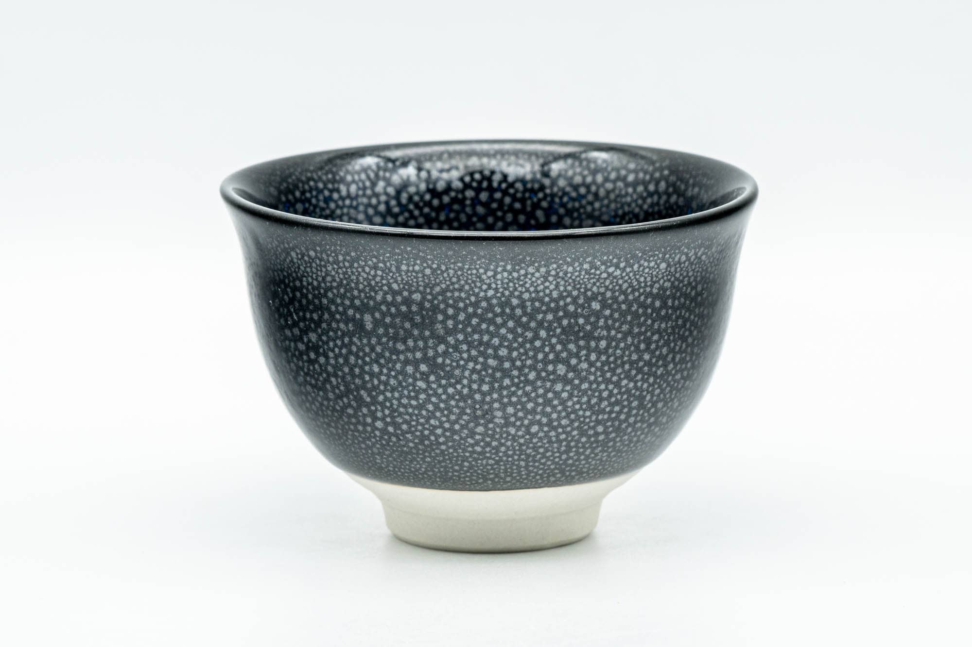 Japanese Teacup - 橘吉 Tachikichi - Black Blue Tenmoku Glazed Yunomi - 140ml