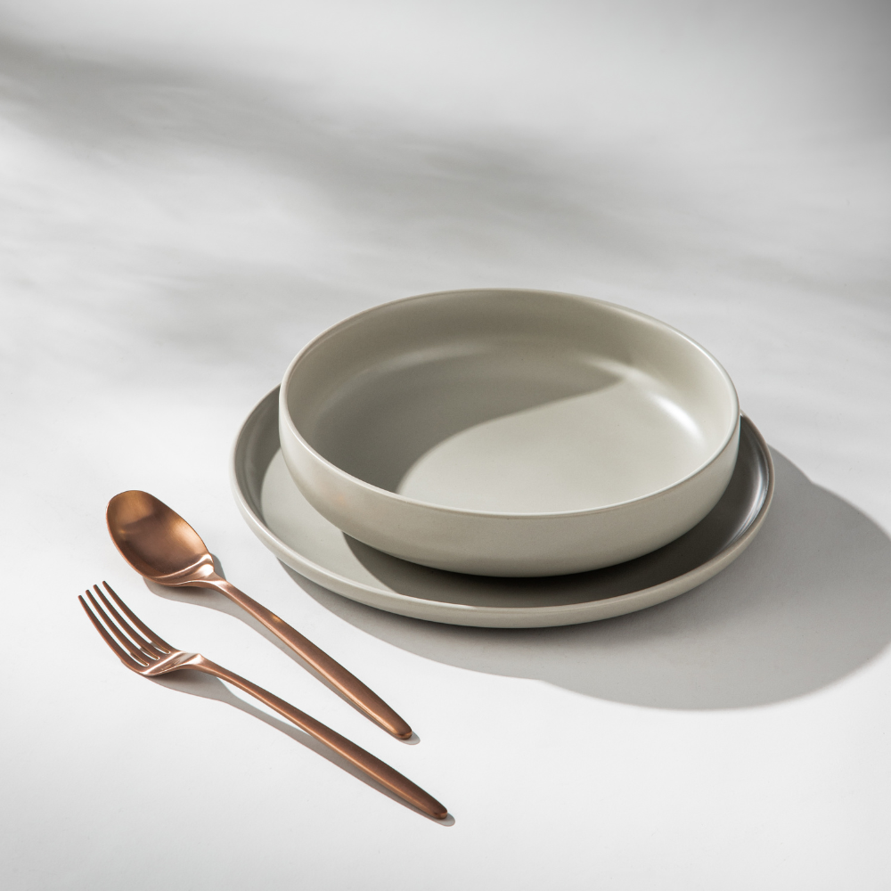 Dinnerware Set