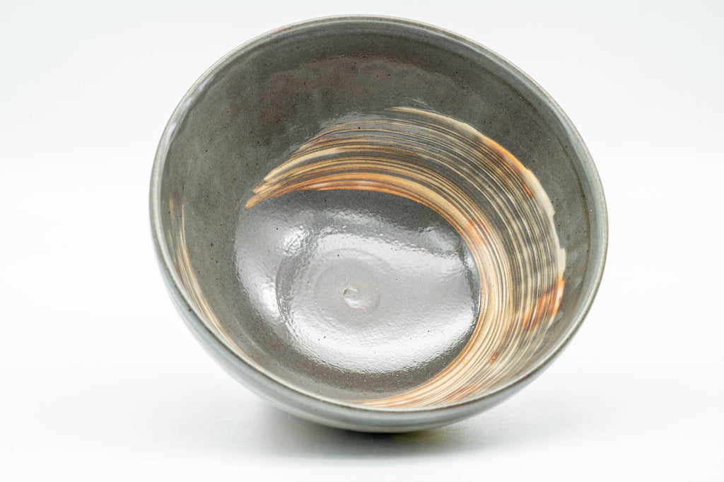 Japanese Matcha Bowl - Grey White Chrysanthemum Kiyomizu-yaki Chawan - 200ml
