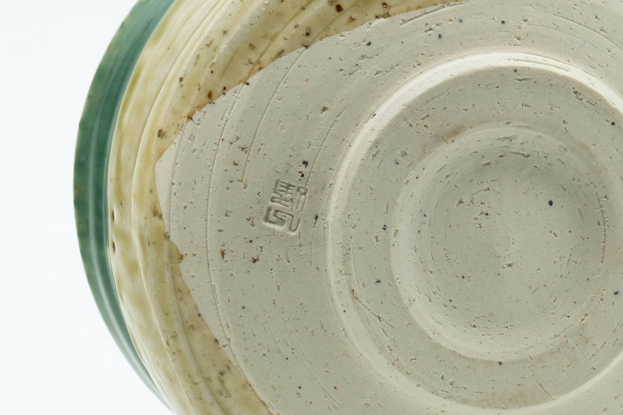 Japanese Matcha Bowl - Beige Green Drip-Glazed Undulating Chawan - 400ml