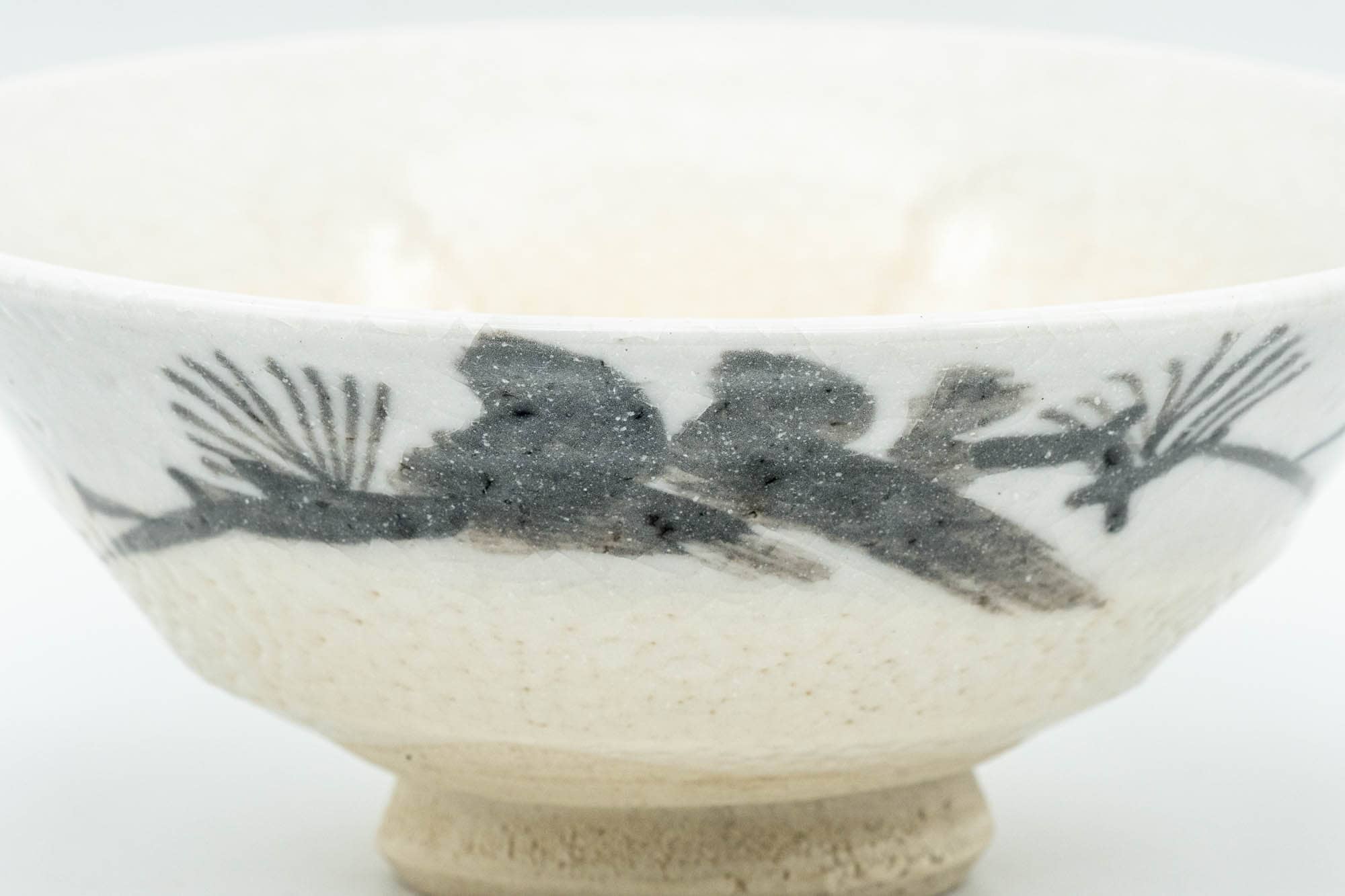 Japanese Matcha Bowl - White Shino Glazed Hira-gata Summer Chawan - 150ml