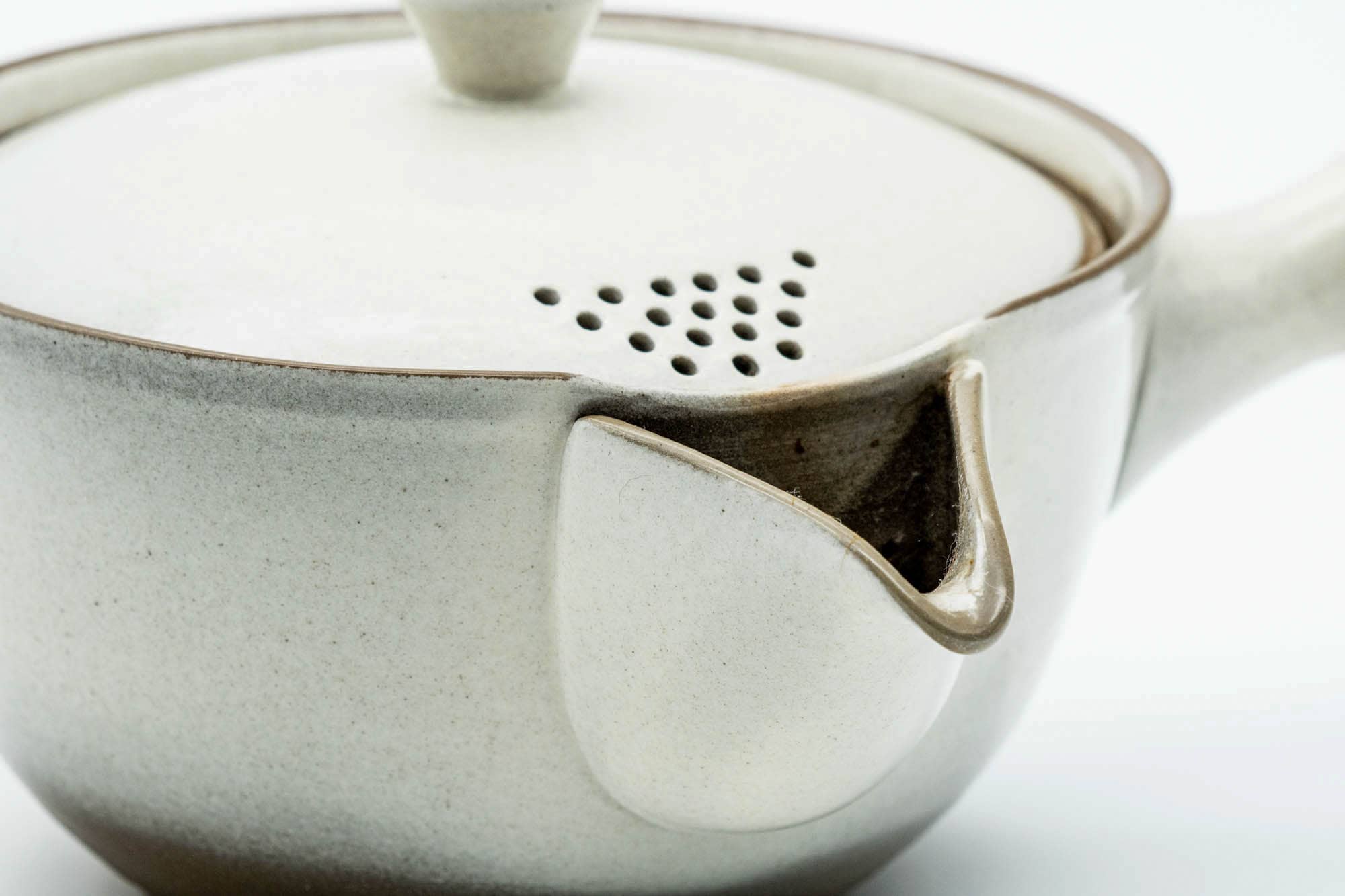 Japanese Kyusu - White Glazed Ceramic Filter Teapot - 340ml