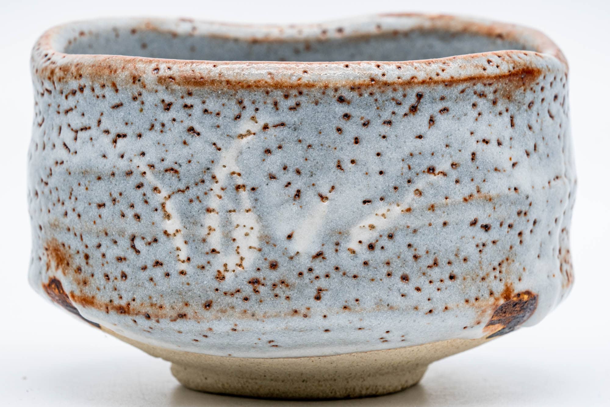 Japanese Matcha Bowl - Blue Shino Glazed Mino-yaki Chawan - 300ml
