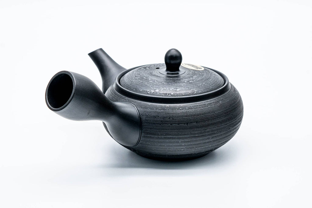 Kokudei Pine Bark Textured Tokoname Teapot - 320ml
