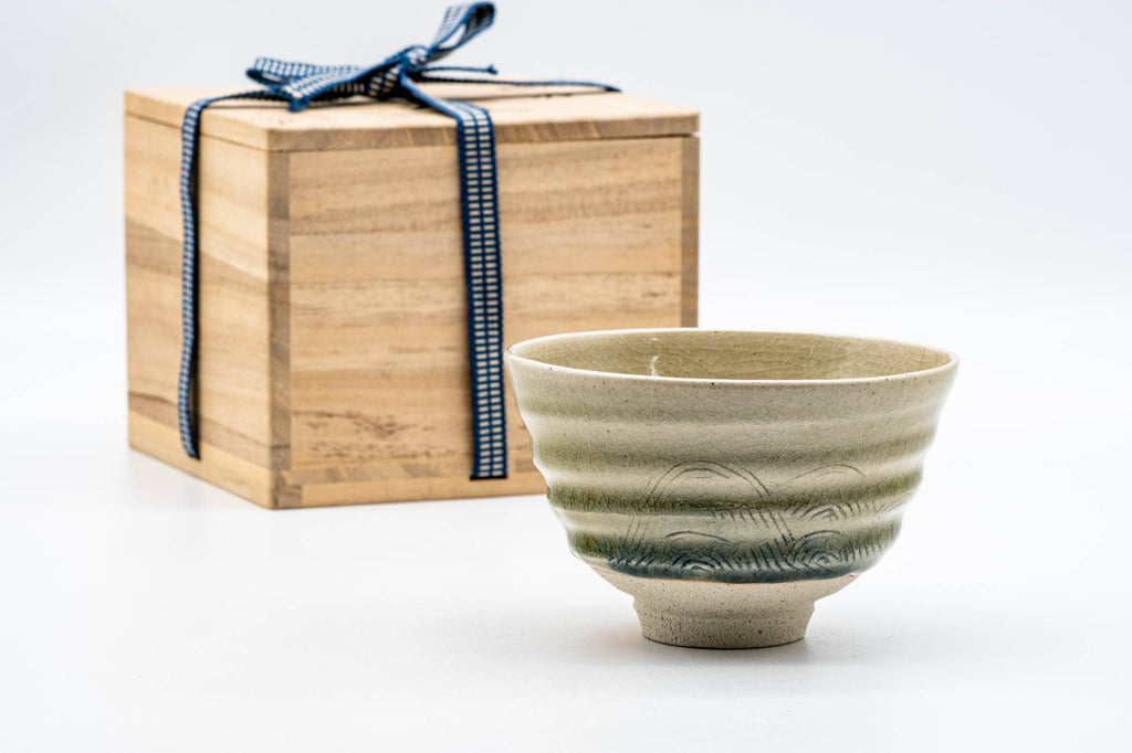 Japanese Matcha Bowl - 紫田正 Masa Shibita - Crazed Glazed Seto-yaki Chawan - 300ml