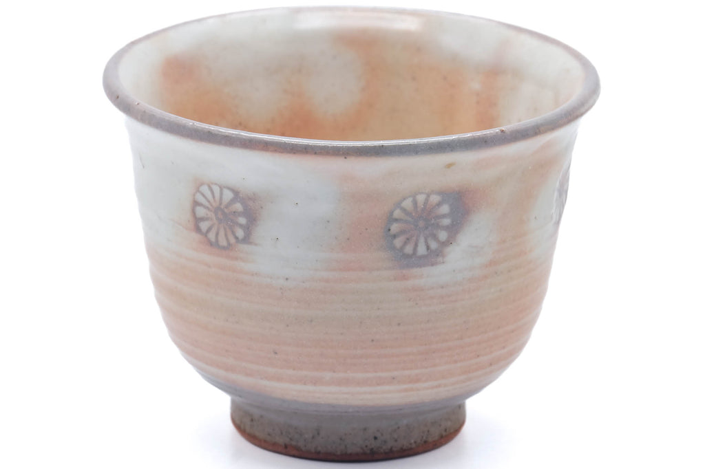 Japanese Teacup - Chrysanthemum Pink Gohonte Kiyomizu-yaki Yunomi - 160ml