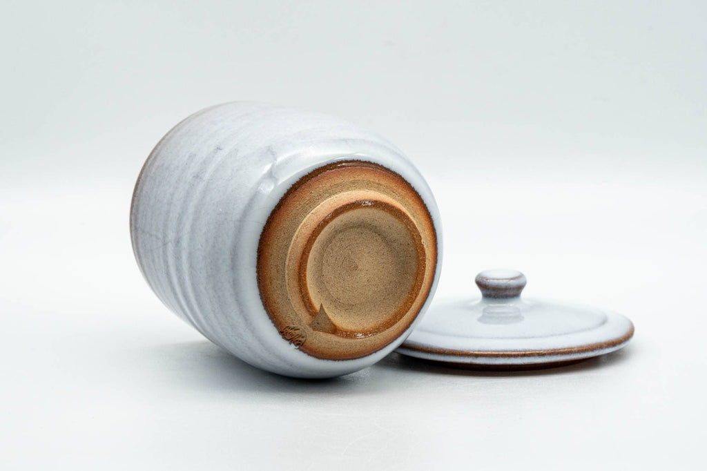 Japanese Teacup - Large White Glazed Hagi-yaki Lidded Yunomi - 220ml