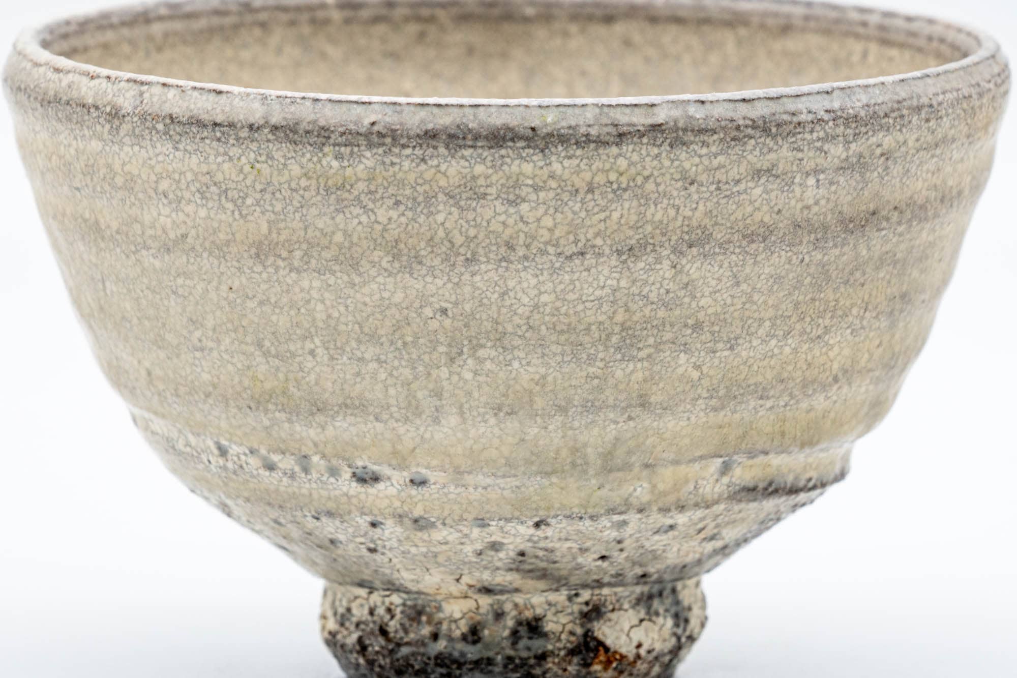 Japanese Matcha Bowl - 鈴木八郎 Hachiro Suzuki - 太子窯 Taishi Klin - Kohiki Glazed Seto-yaki Chawan - 300ml