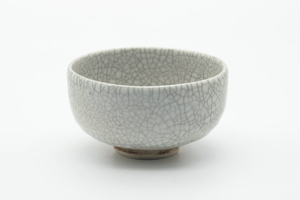 Japanese Matcha Bowl - White Crazed Glazed Chawan - 400ml