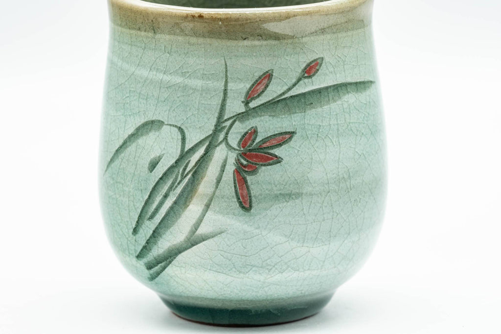 Japanese Teacup - Floral Green Celadon Glazed Yunomi - 180ml