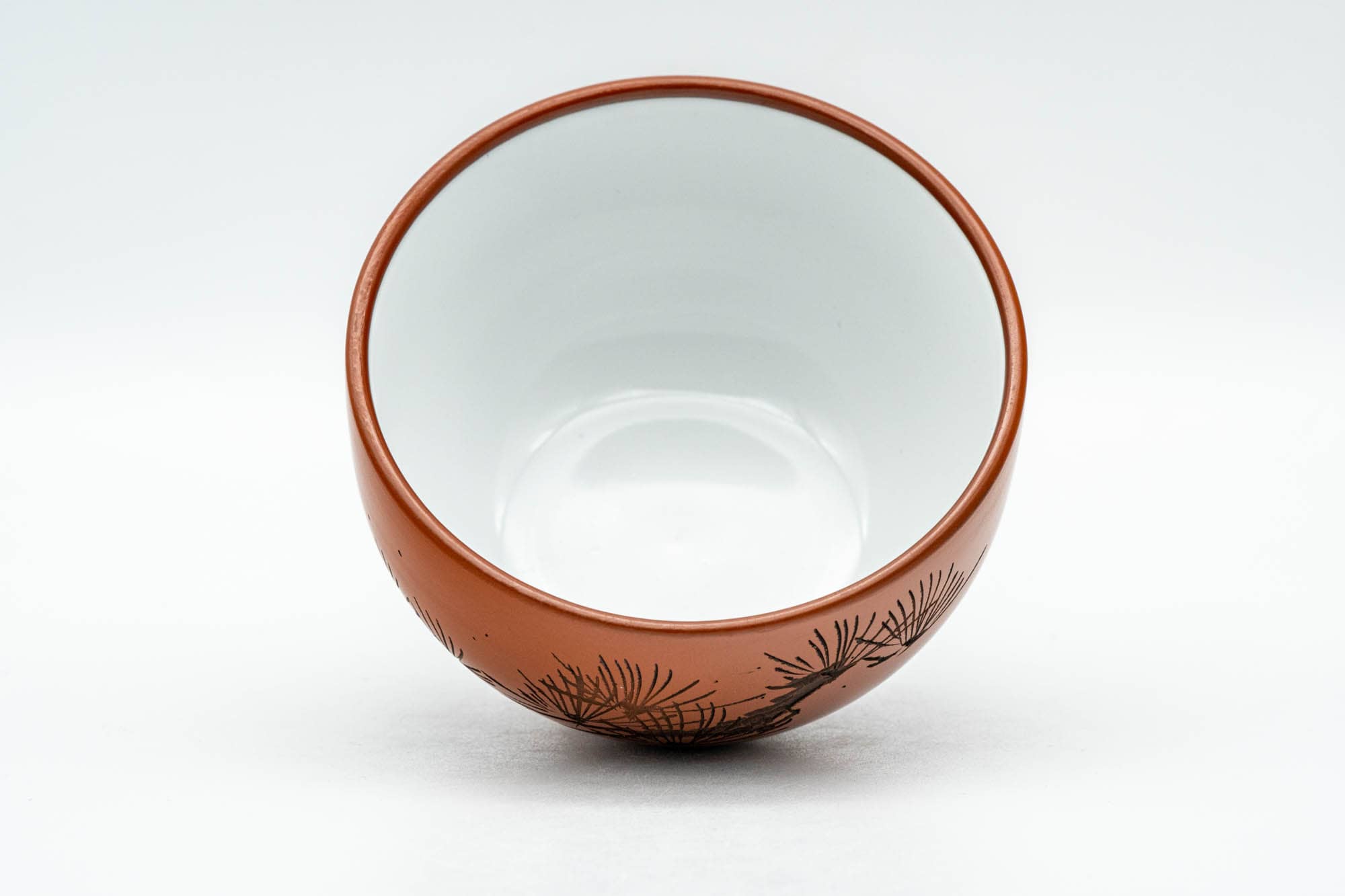 Japanese Teacup - Long Grass Engraved White Inner-Glazed Tokoname-yaki Yunomi - 120ml