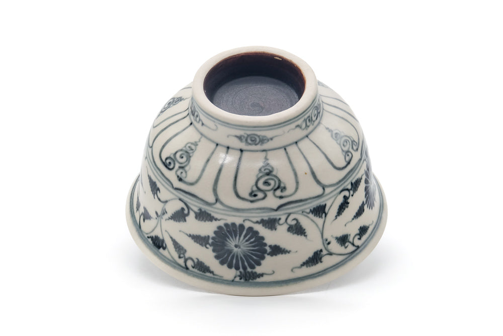 Japanese Matcha Bowl - Blue Floral Vietnamese-style Annan Chawan - 325ml