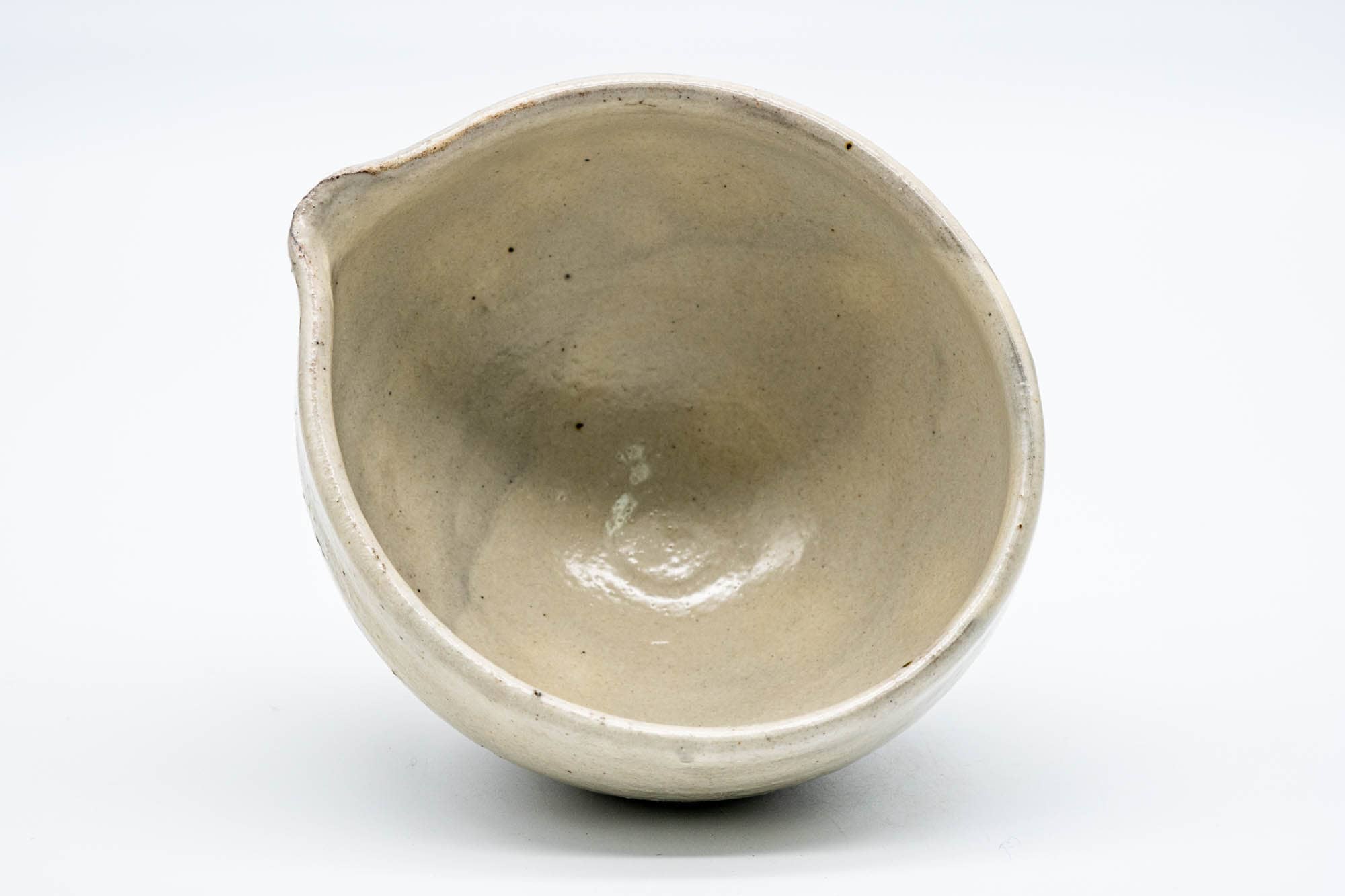 Kohiki Kyo-yaki Spouted Matcha Bowl - 250ml