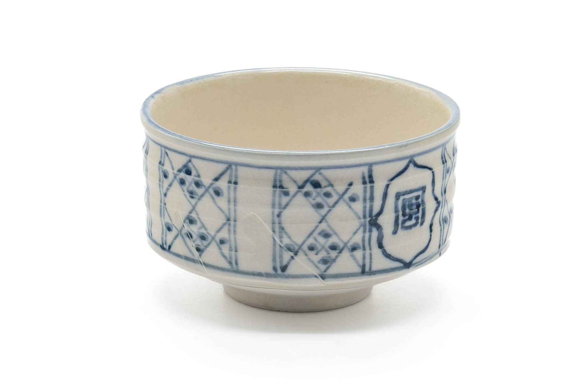 Japanese Matcha Bowl - White Blue Geometric Hantsutsu-gata Chawan - 400ml